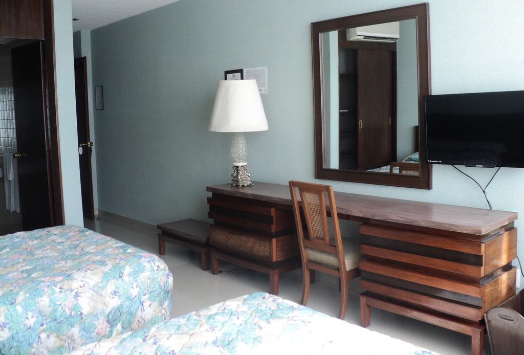 Hotel Mary Celaya  Zimmer foto