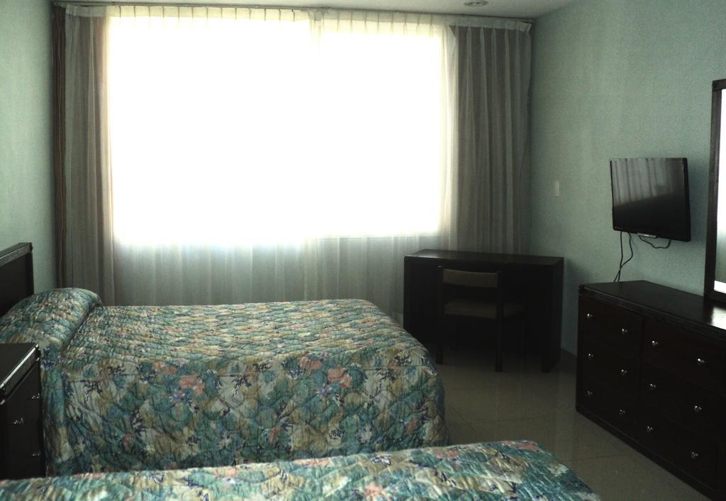 Hotel Mary Celaya  Zimmer foto